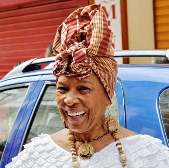 Jacqueline Cachemire-Thôle